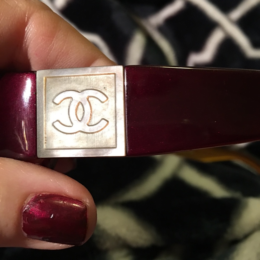 Chanel  sun glasses extra wide - Picture 5 of 6